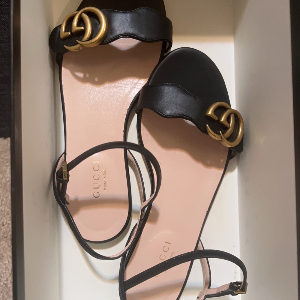 Gucci Black and Gold Sandals with Iconic Design
